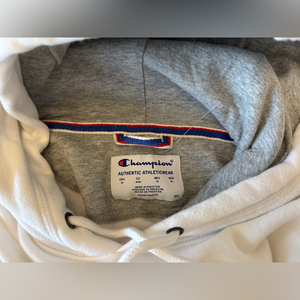 Champion Hoodie - Picture 5 of 8